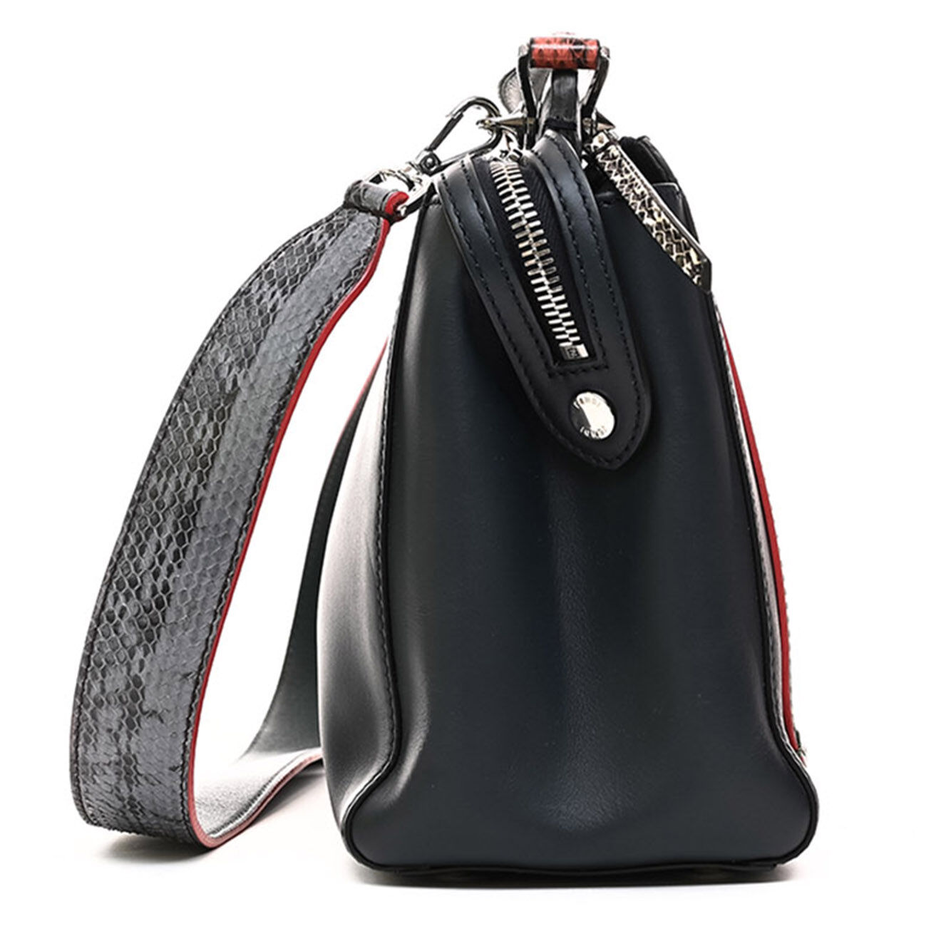 Fendi Sac bandoulière Dot Com Fendi en Cuir Marine Etat: Très bon état - Longueur 32 cm