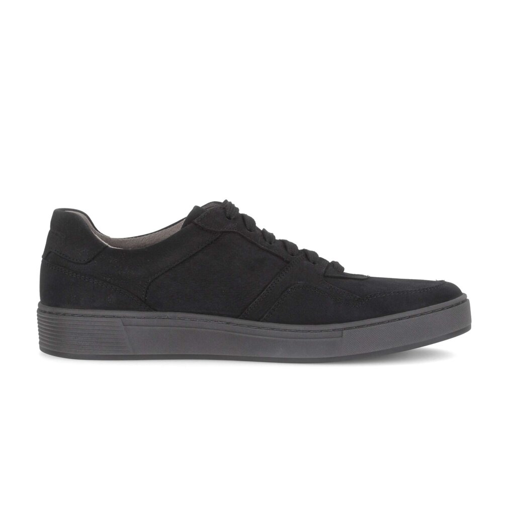 Lage sneaker zwart