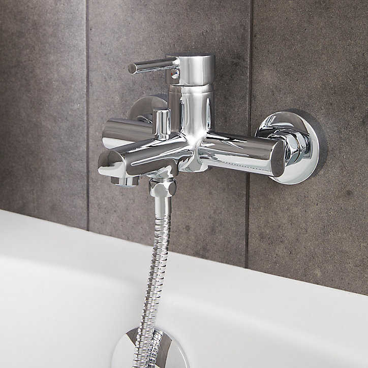 Mitigeur bain/douche 2 trous GoodHome Lazu en laiton coloris chromé entraxe 150 mm