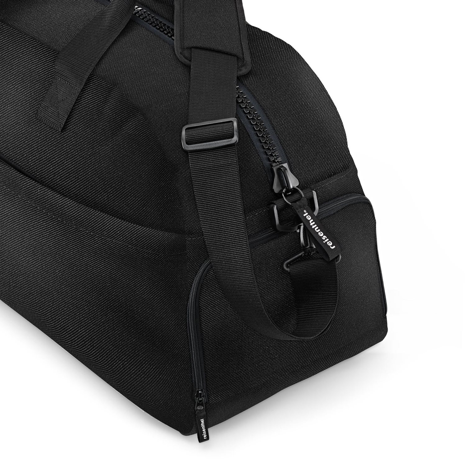 Reisenthel Travelling Overnighter Plus black