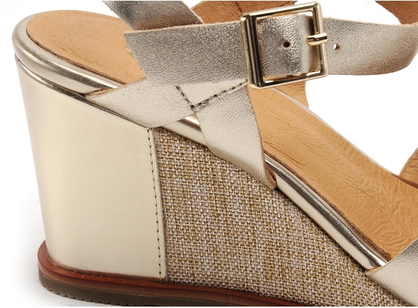 Fugitive nu pieds talons femme iroize or