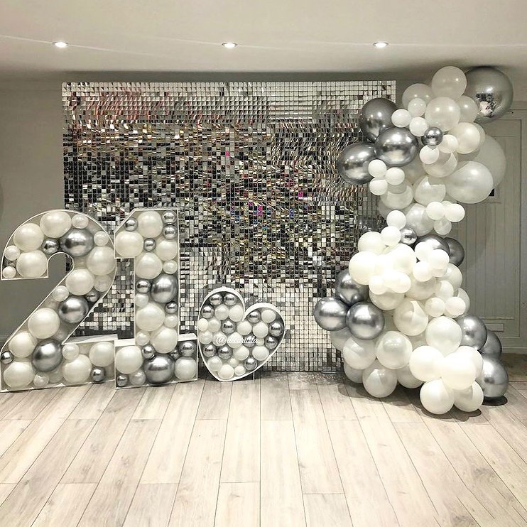 (175x100mm) Party Deko Vierecke Lametta Vorhang Glänzender Vorhang - Silber