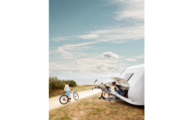 Thule Caravan Superb Short Deichsel Fahrradträger für 2 Fahrräder, E-Bike geeignet