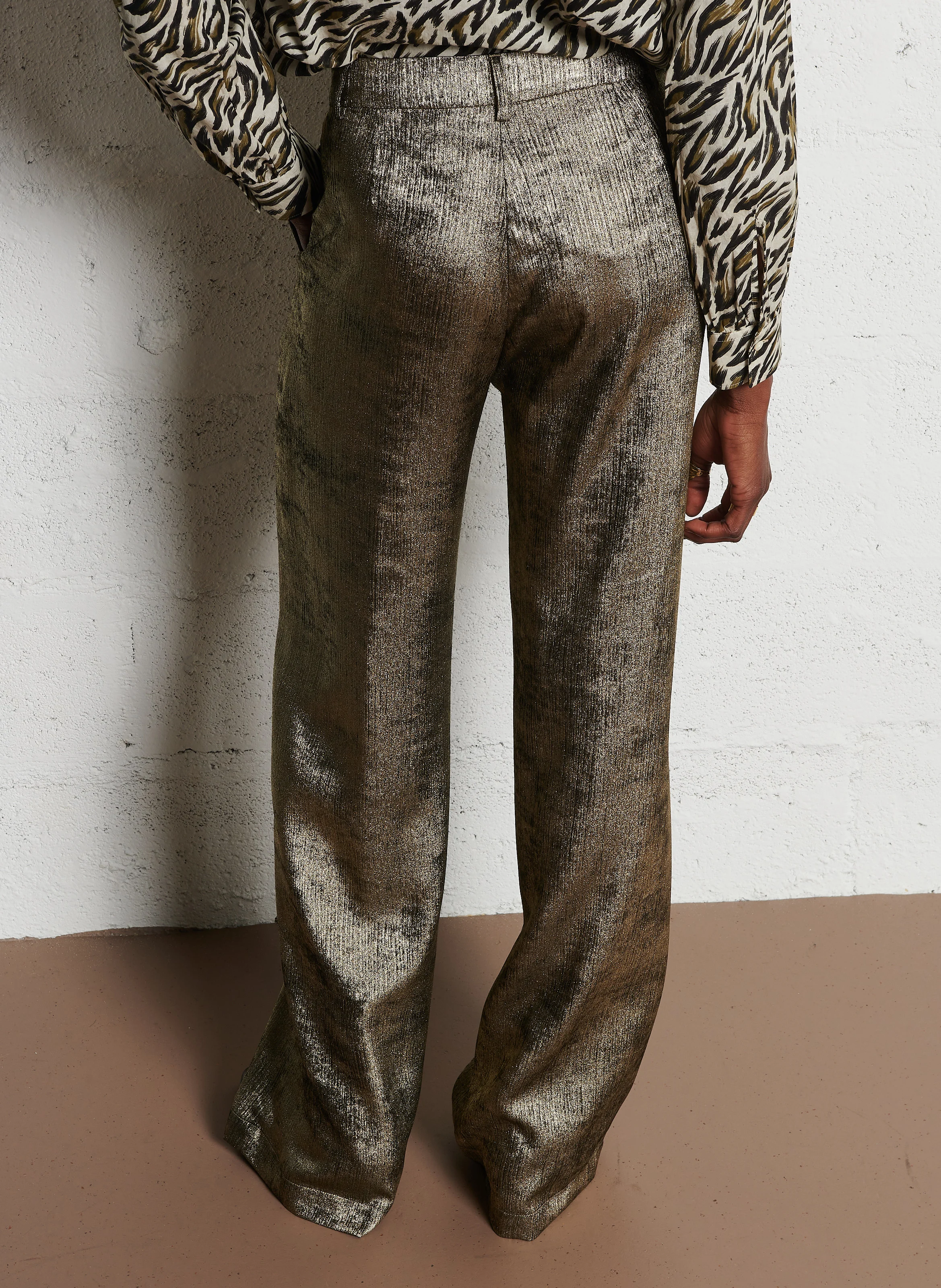 POSITANO - Pantalon droit métallisé | Doré