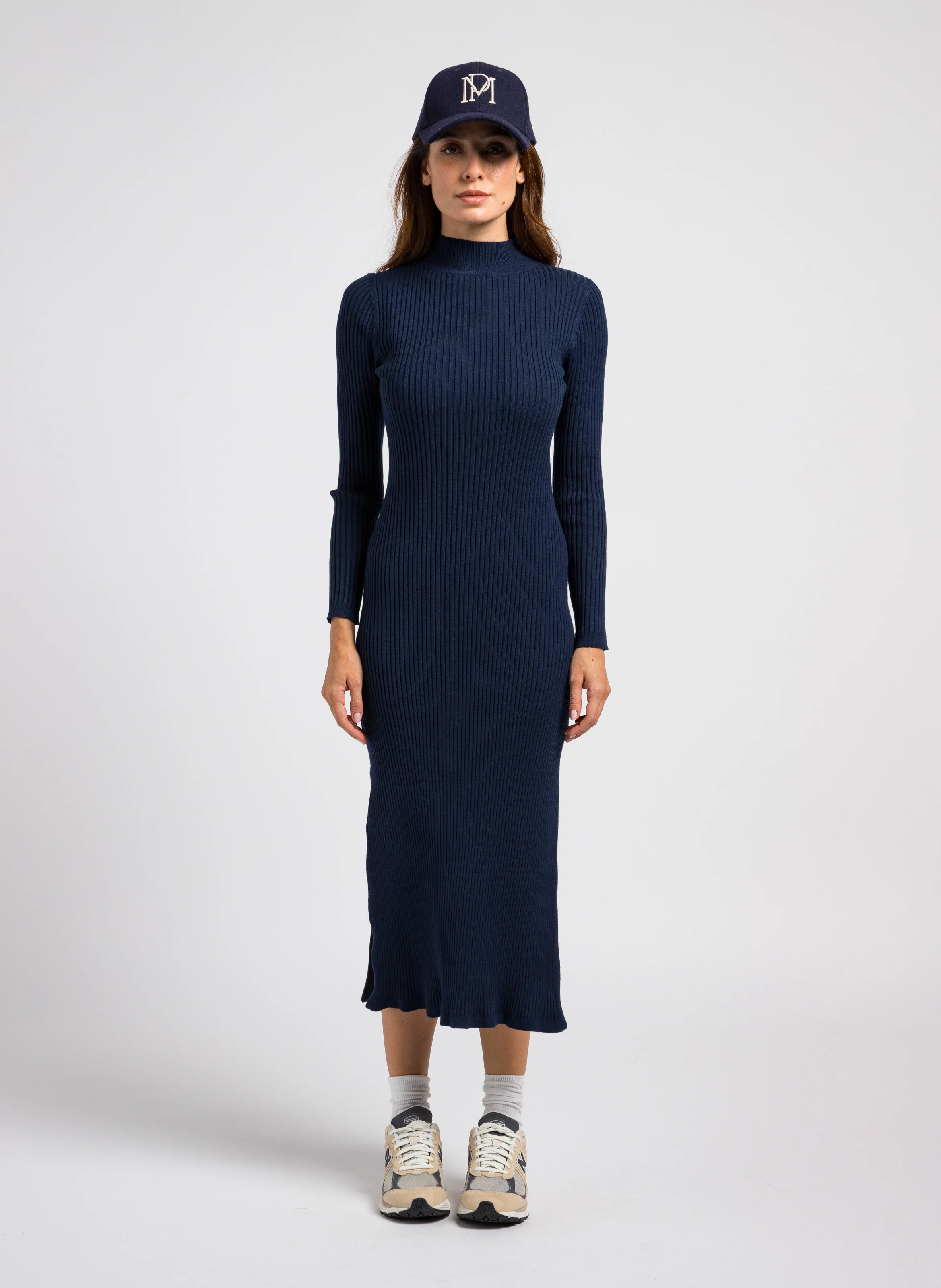 RAITHA - Robe midi col montant en maille côtelée | Bleu