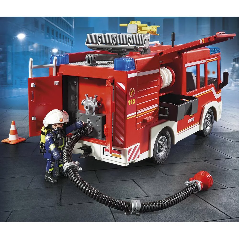 FOURGON D'INTERVENTION DES POMPIERS - 9464