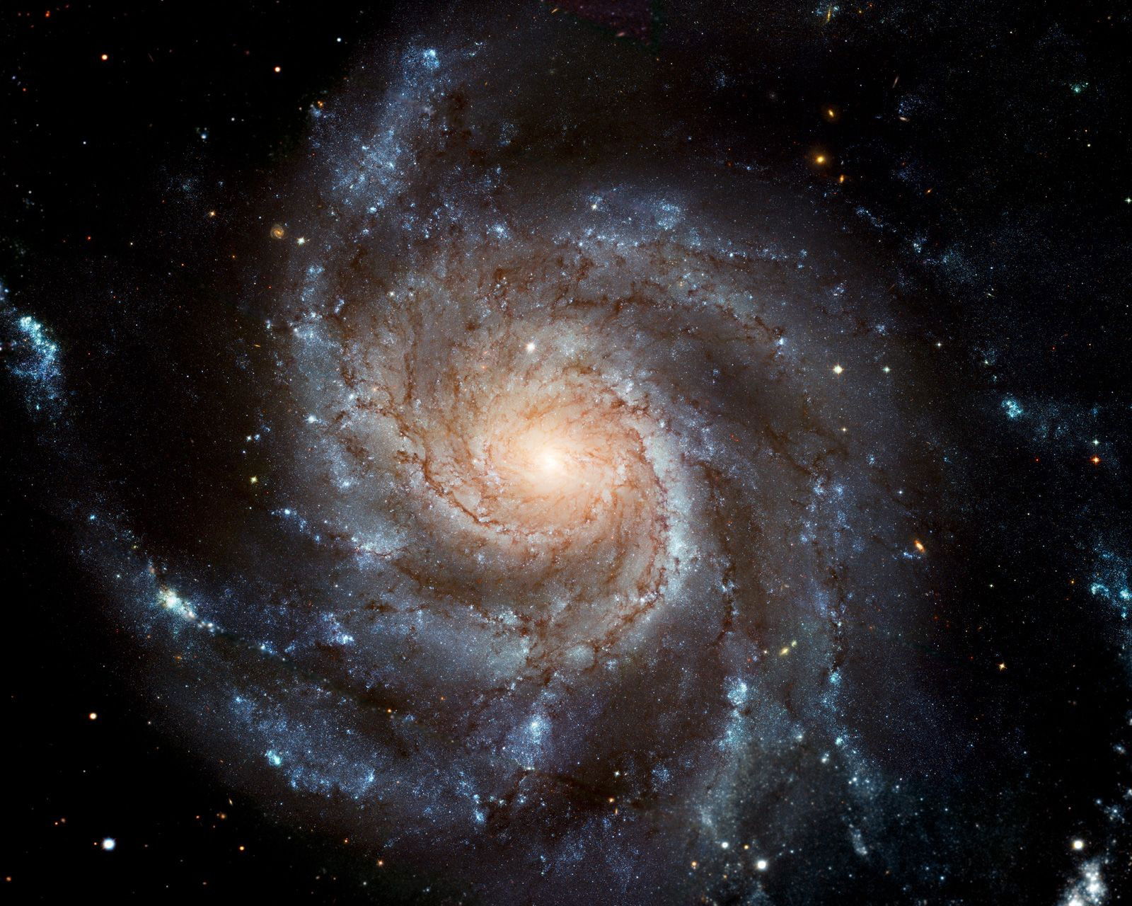 Pinwheel galaxy (NASA/ JPL - Caltech) by Hubble Telescope - Open Edition.