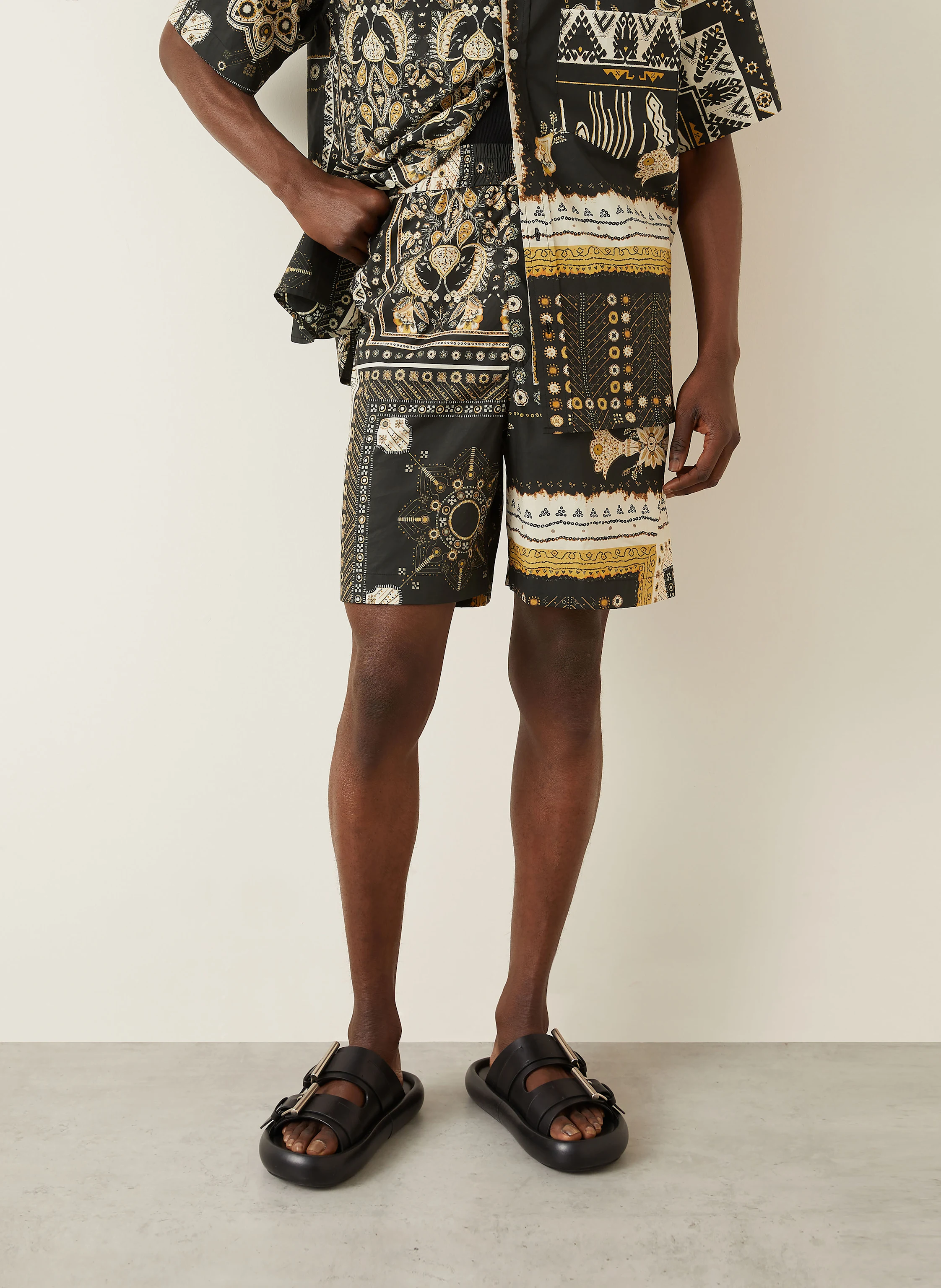 ISABEL MARANT Shorts GREGORIAN