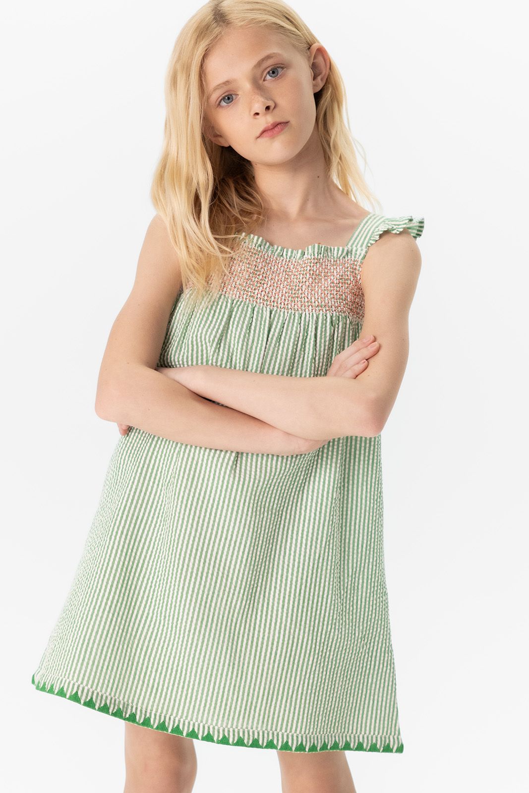 Groen gestreepte jurk met ruffle details