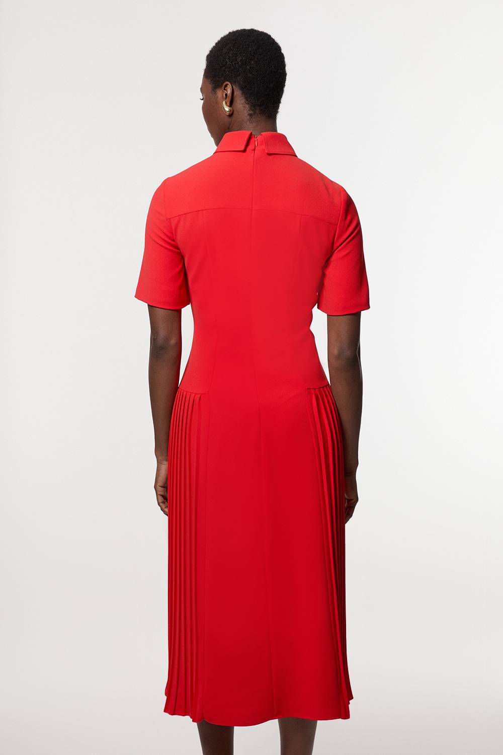 KarenMillen Robe chemise en crêpe ajustée à panneaux plissés