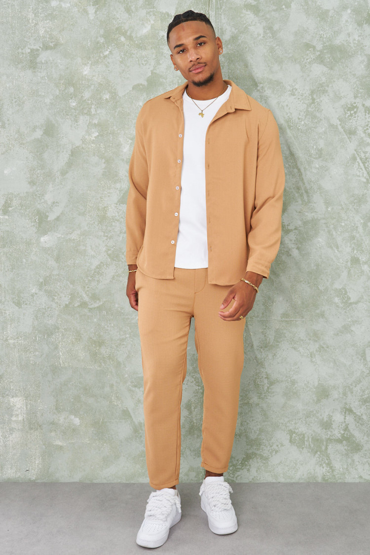 Ensemble 2 pièces chemise + pantalon camel