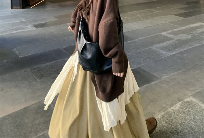 Ever After - Oversized asymmetrische gebreide trui / V-hals lang shirt / Culottes