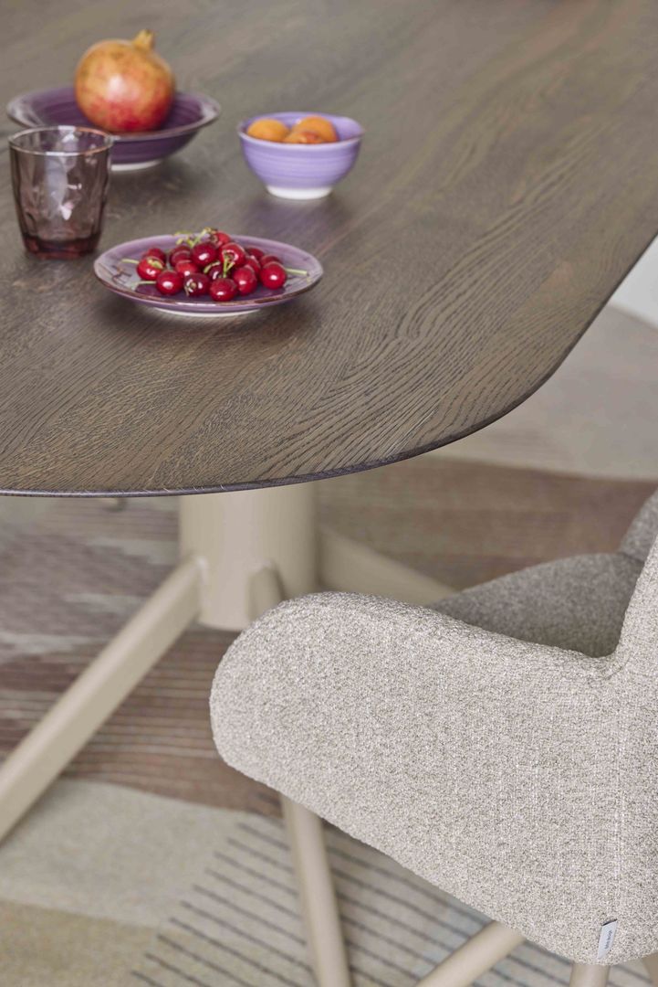 bert plantagie Maro Eettafel