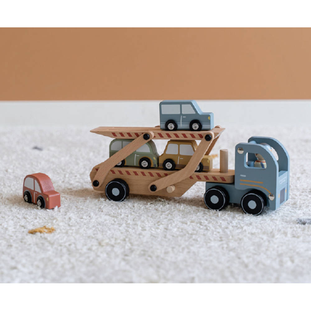 Little Dutch houten truck met oplegger + 4 auto's