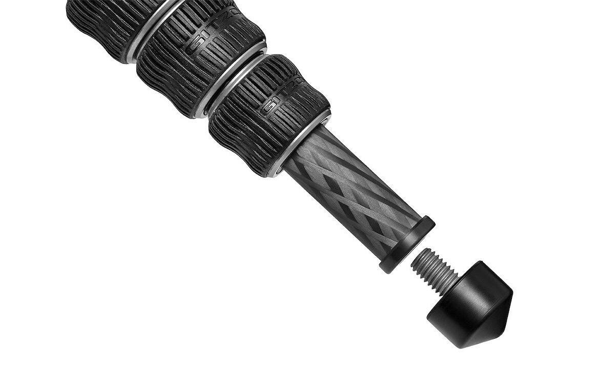 Stativ Traveler S-2 4-teilig<br>Robustes, professionelles Dreibeinstativ mit 4 Beinsegmenten
