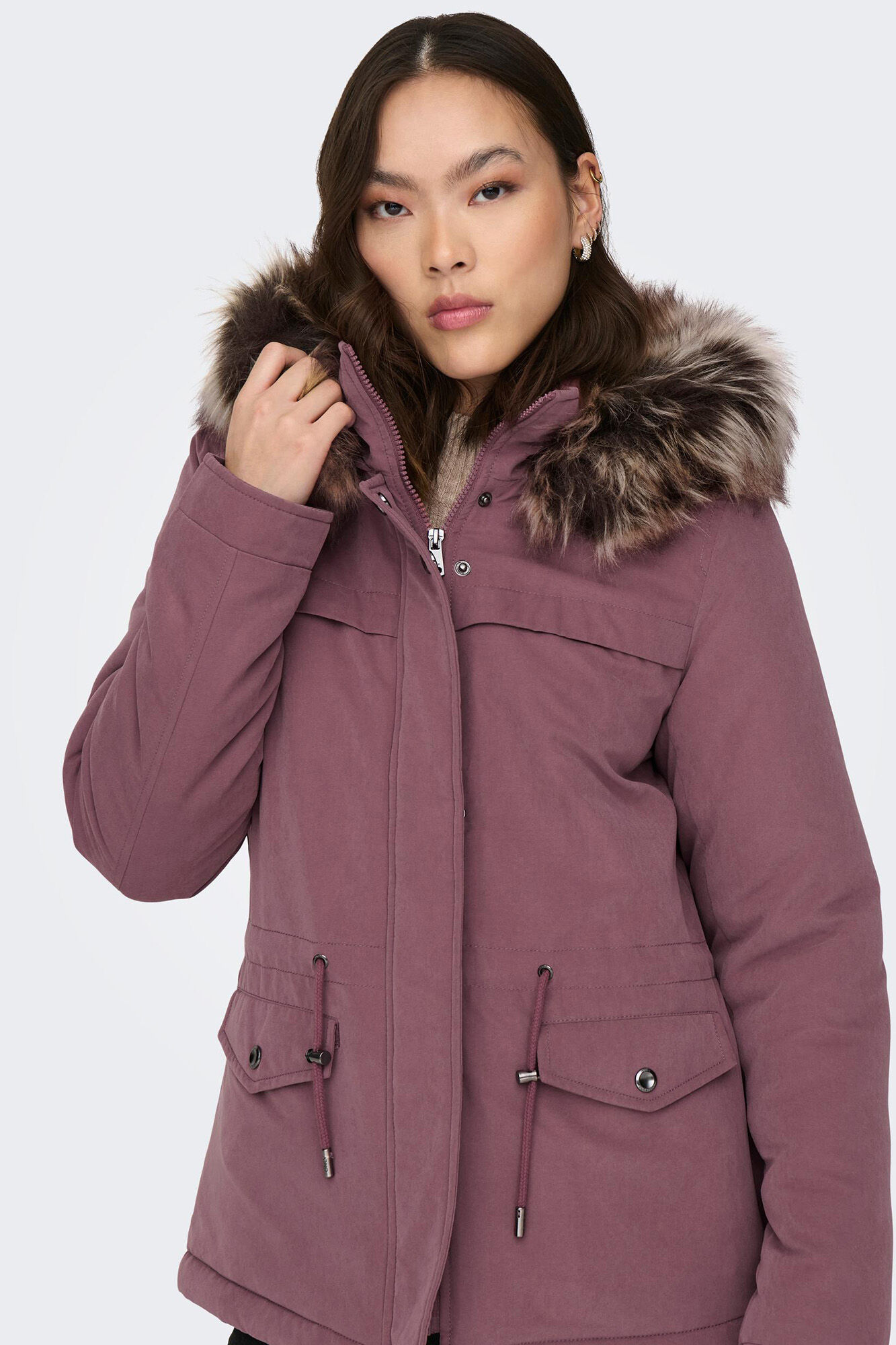 Parka com capuz