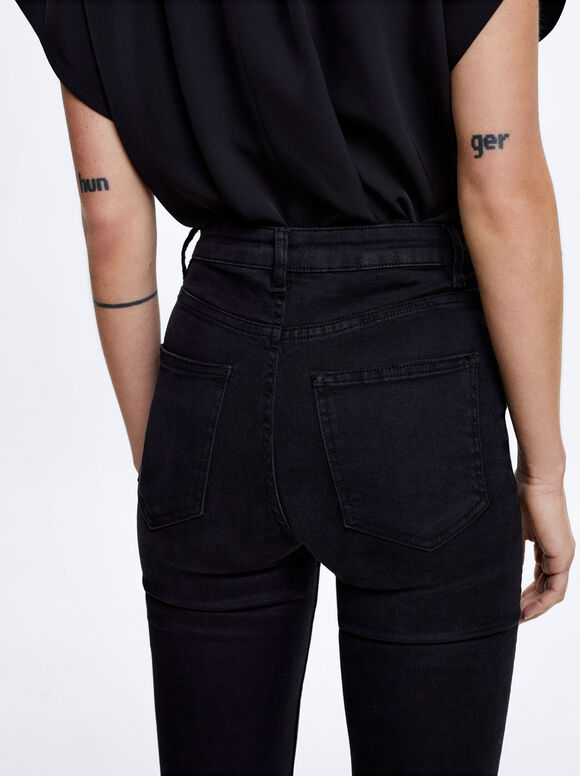 Exclusivo online - Preto