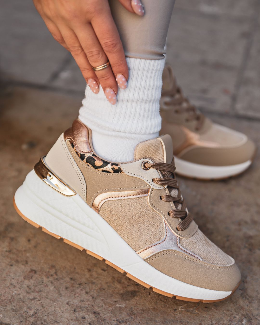 Basket femme camel à lacets léopard - Emery
