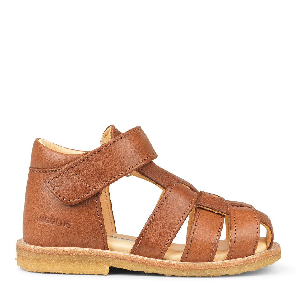 sandaler