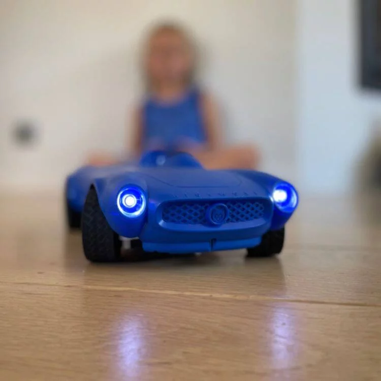 KIDICAR - VOITURE TELECOMMANDEE BLEUE PERSONNALISABLE AVEC PHARES