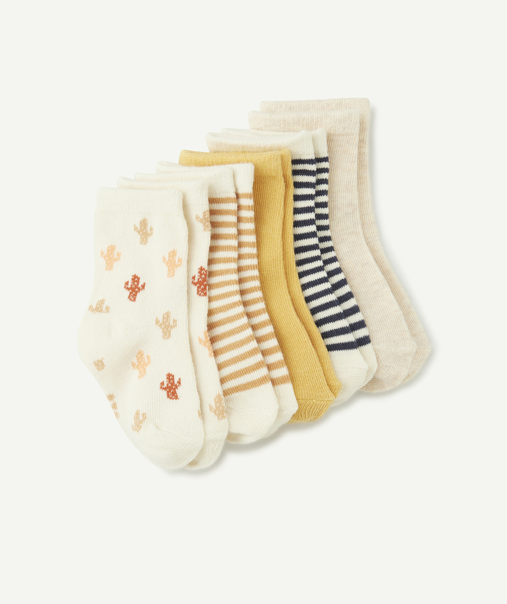 LOT DE 5 CHAUSSETTES POUR BÉBÉ GARÇON UNIES ET RAYÉES ECRUES