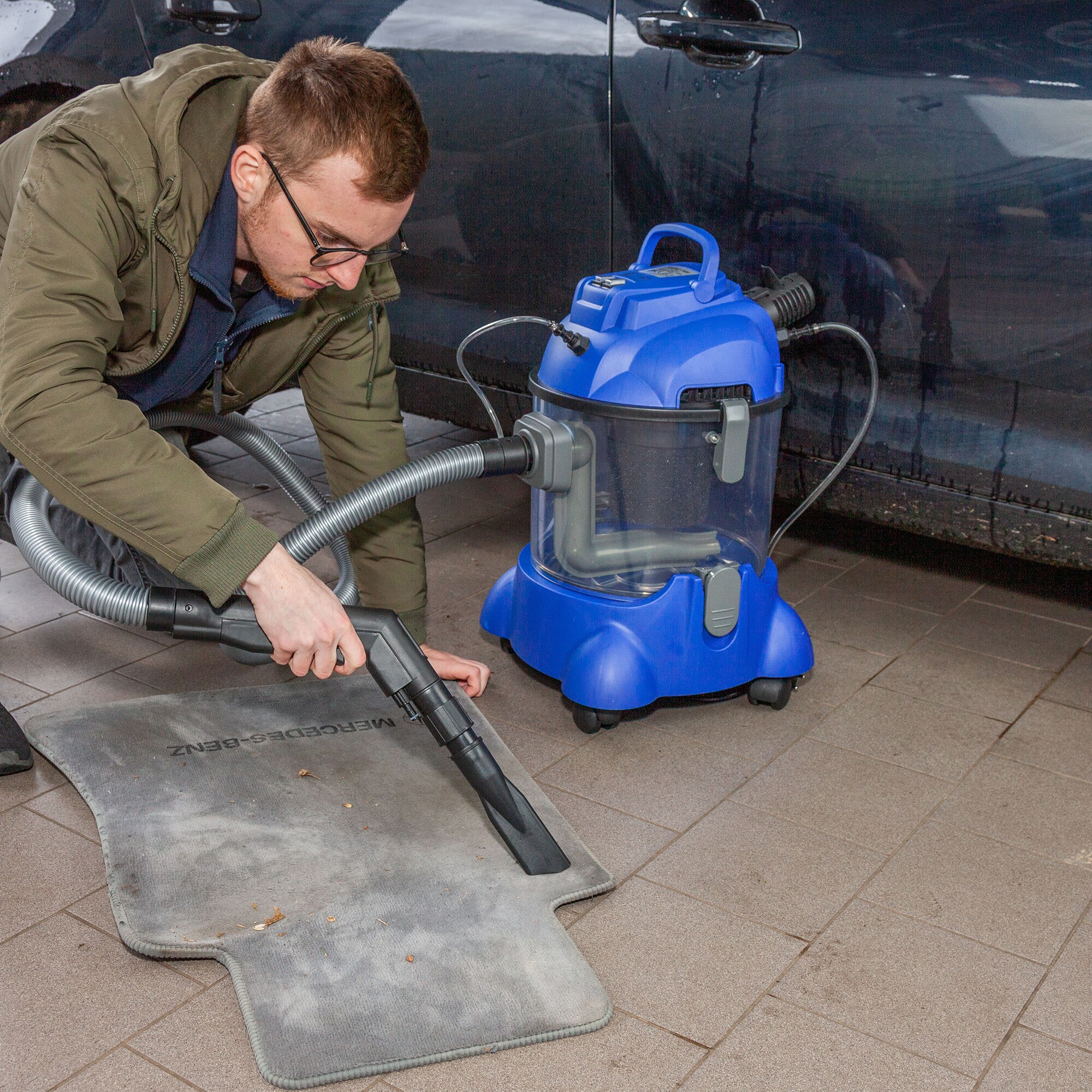 Waschsauger Polster + Teppich HYDRO 7500 inkl. 2l Shampoo - 4in1 Nass Trockensauger 1200 Watt 20l Volumen 16 kPa Saugleistung - Polsterreiniger Reinigungsgerät Professionellen Aufbereitung
