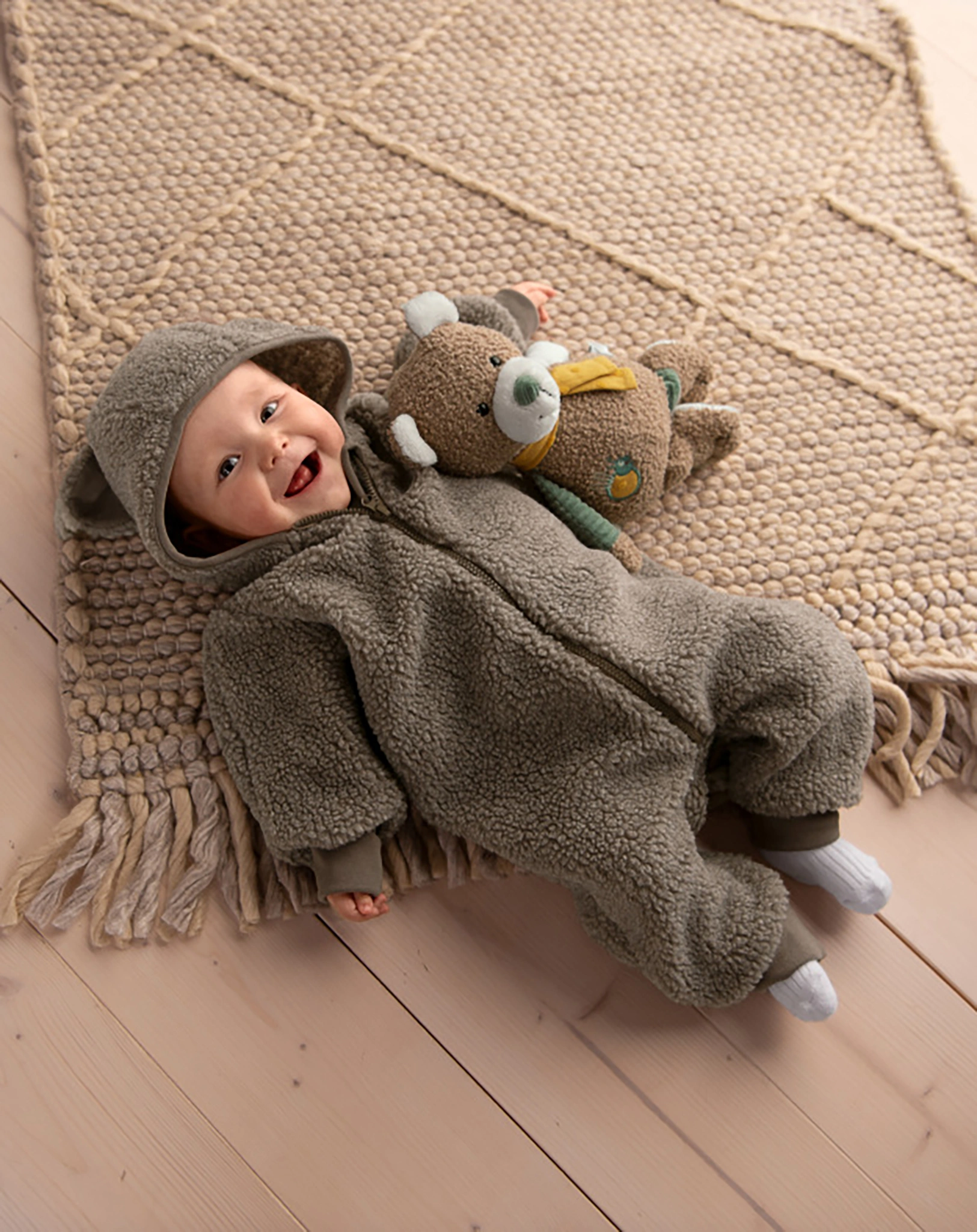 Kuscheltier BEN BÄR (23cm) in braun