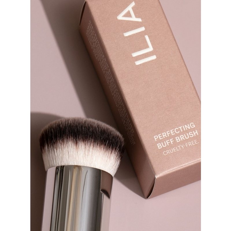 ILIA Perfecting Buff Brush