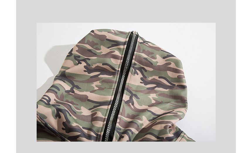 Yelmenor - Oversized hoodie met camouflageprint en borduursel