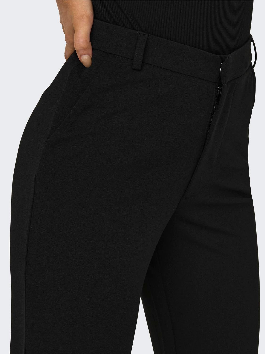 JDYGEGGO Mittlere Taille Gerade geschnitten Klassische Hose Black