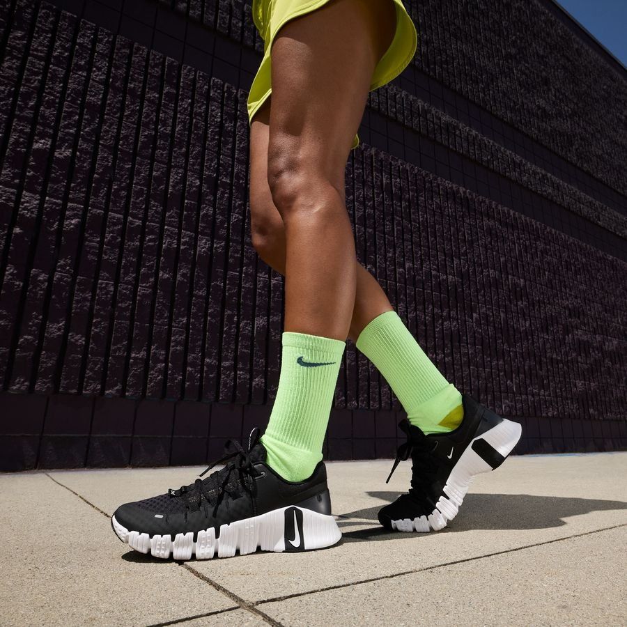 Nike Free Chaussures d'entraînement Metcon 5 - Noir/Blanc/Gris Femme