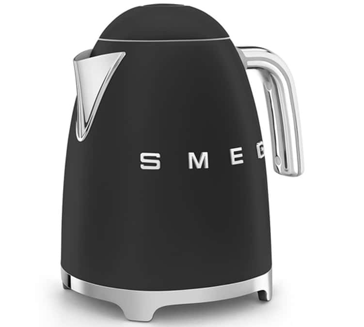 Bouilloire SMEG KLF03BLMEU Noir mat - 1.7L  + Offre Cadeau