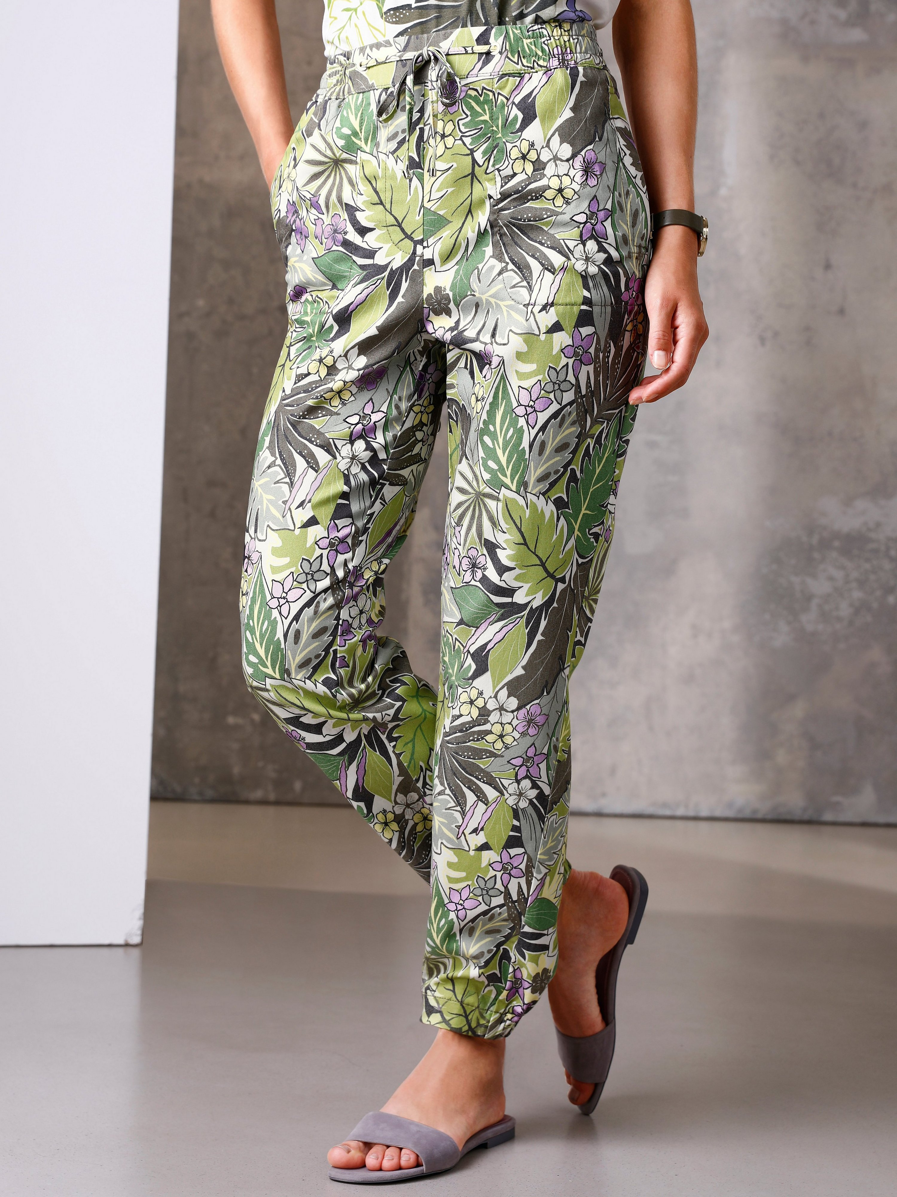 Knöchellange Jogg-Pants Modell Jil