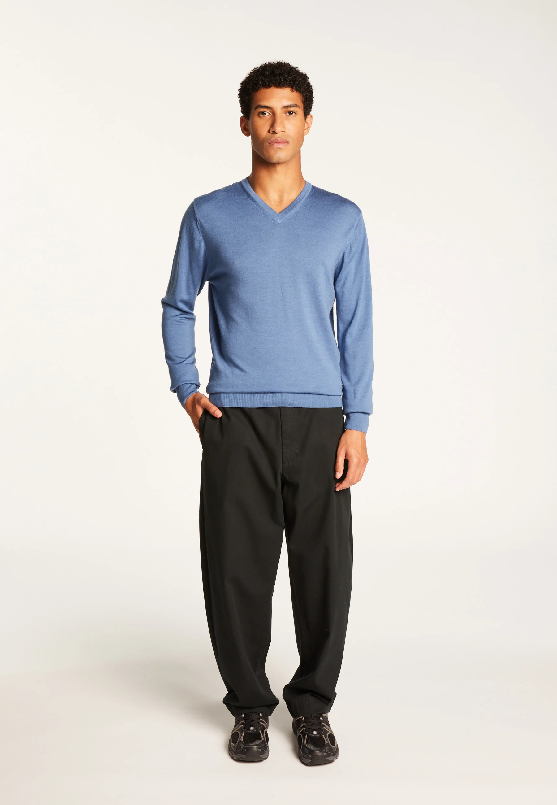 ELMOAH24 - Pull col v en laine mérinos | Bleu