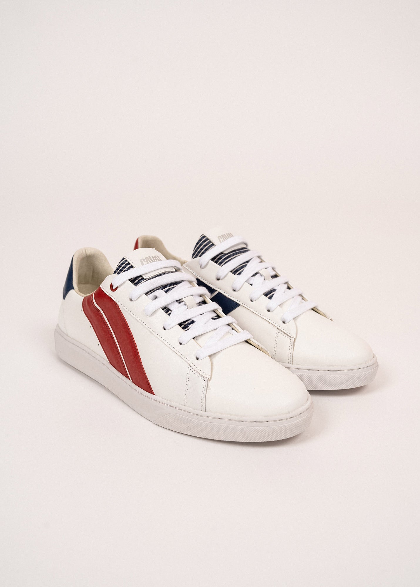 Baskets homme asymétriques