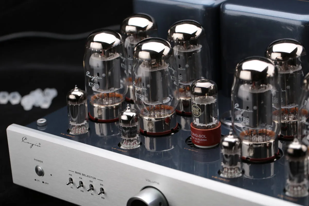 Cayin CS-100A KT88 Amplis hi-fi stéréo