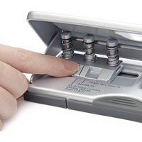 Perforateur multi-trous pour agenda