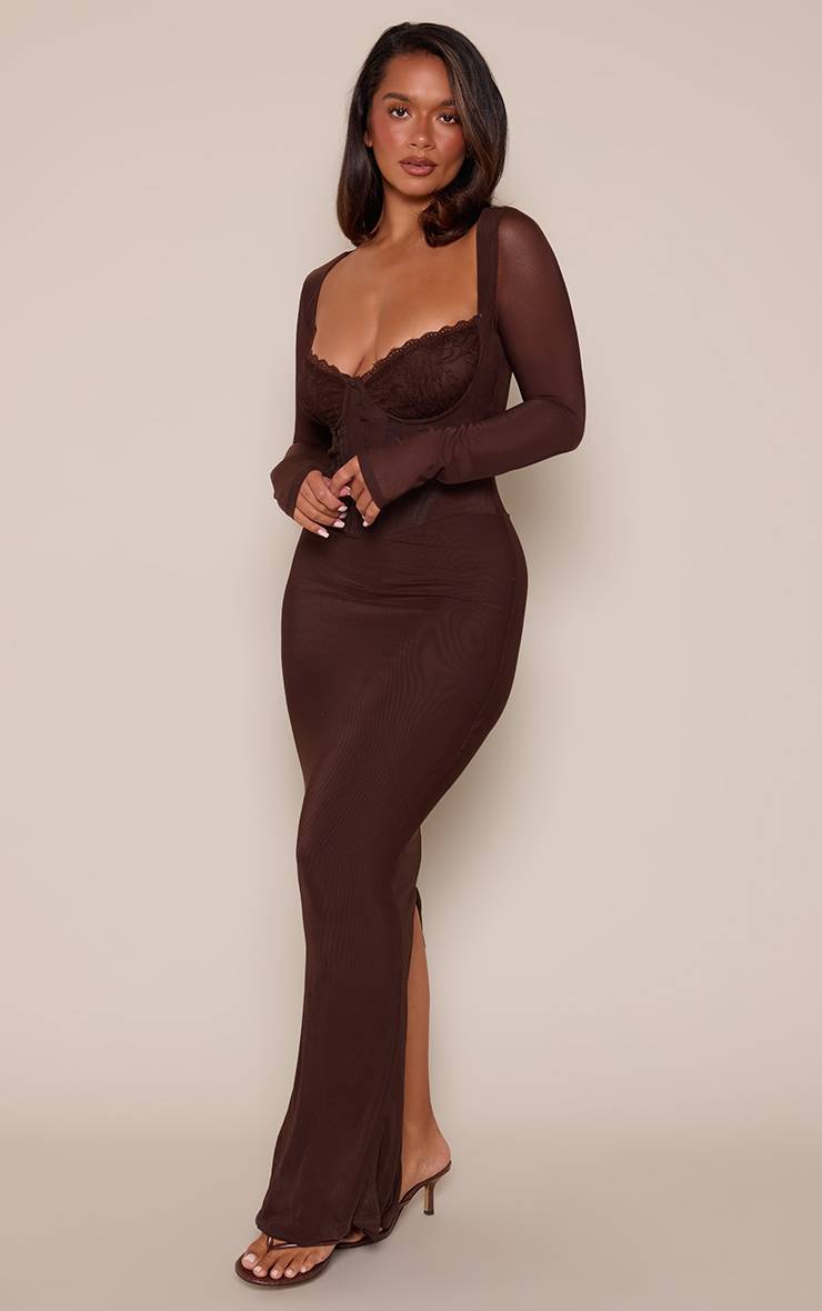 Chocolat Robe Longue Corsetée Moulante En Mesh Avec Empiècements En Dentelle