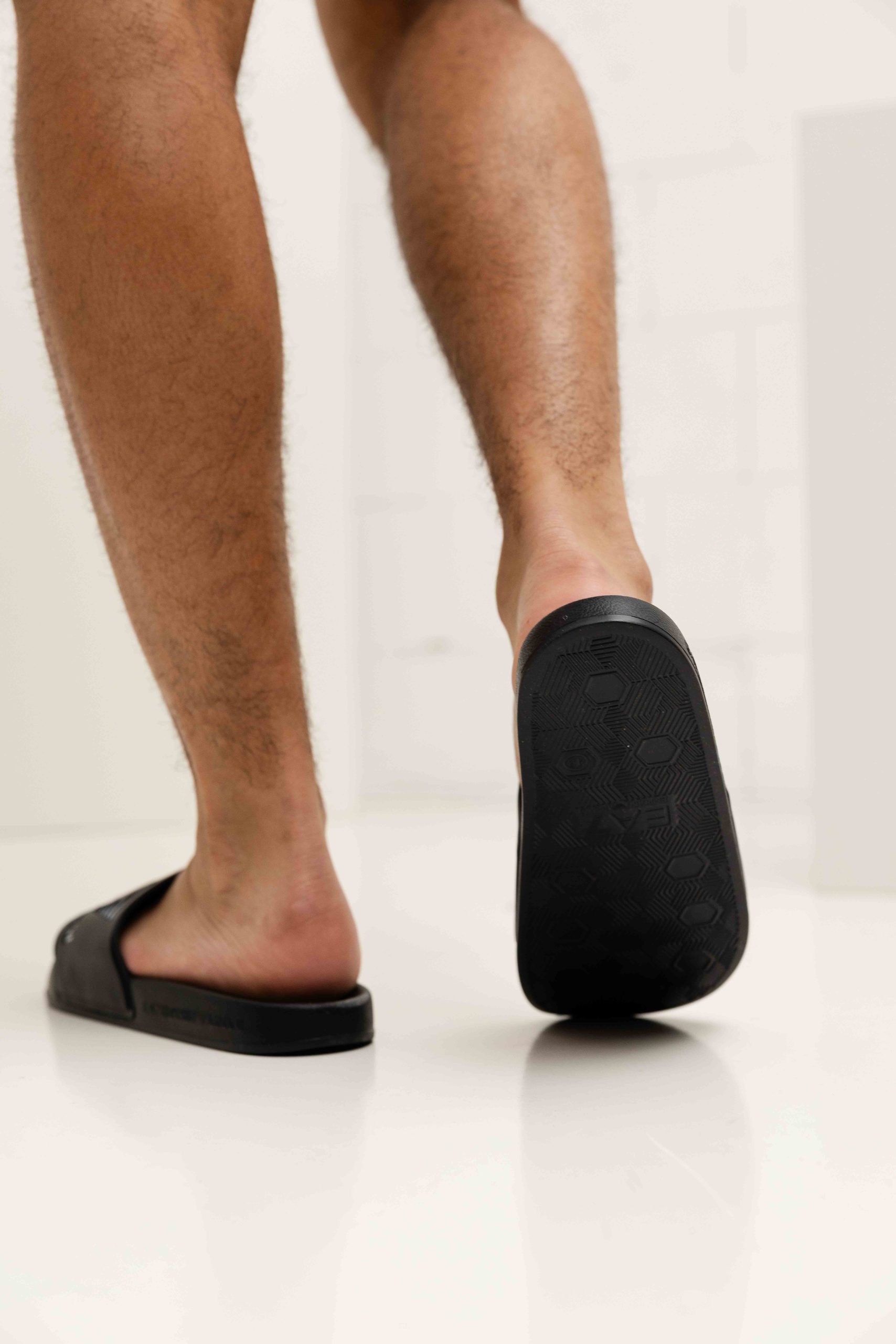 EA7 Emporio Armani Slippers Heren Zwart