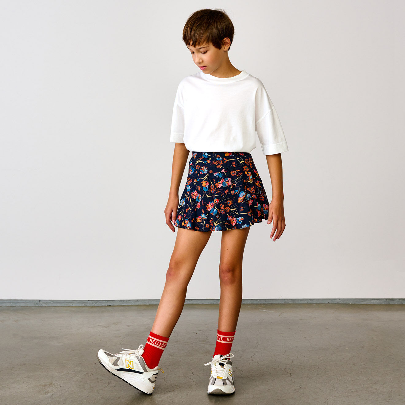 Bellerose Jupe courte trapèze Pasha à fleurs noir/multicolore