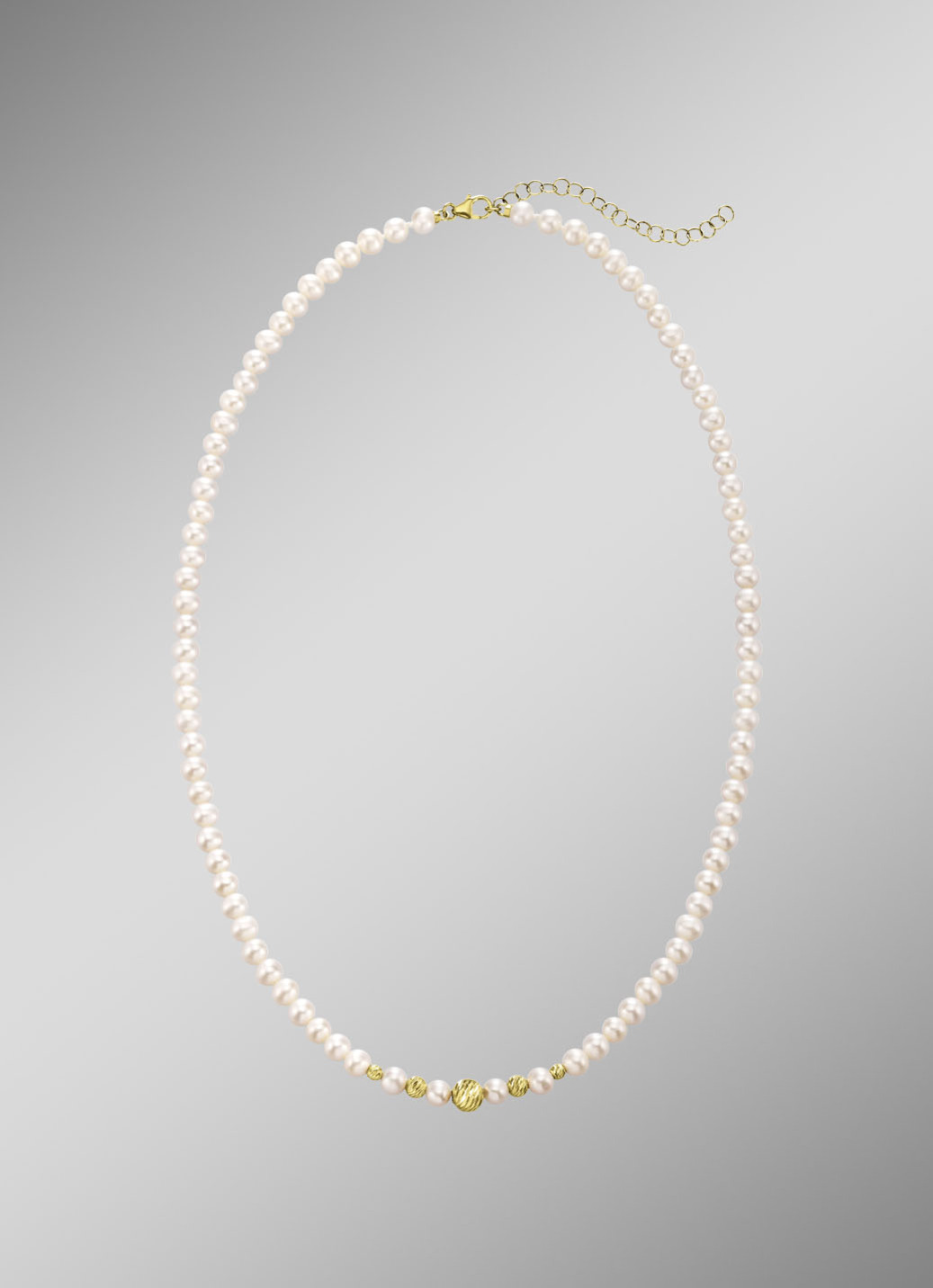 Halskette mit Süßwasser-Zuchtperlen und Goldkügelchen