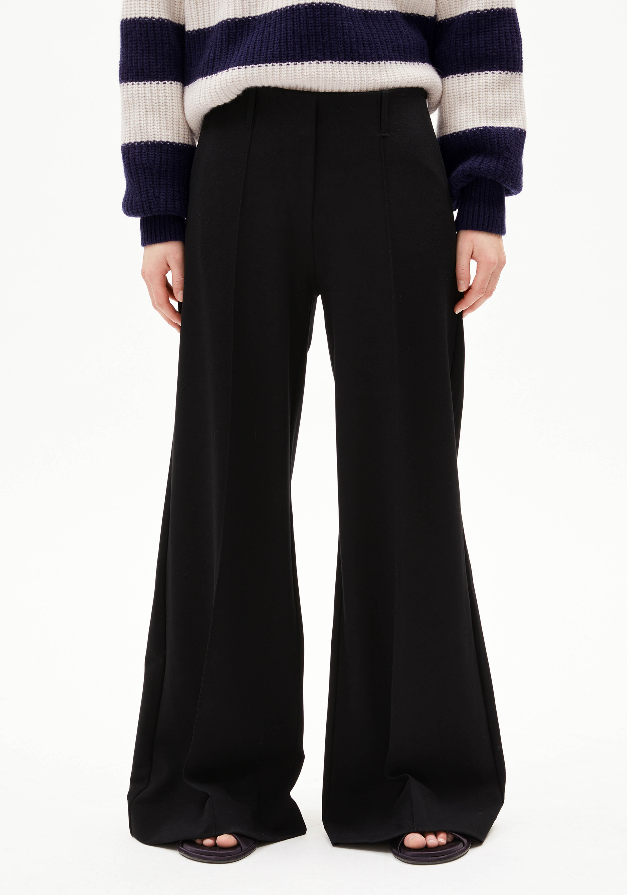 Armedangels Hose Maevaa Black
