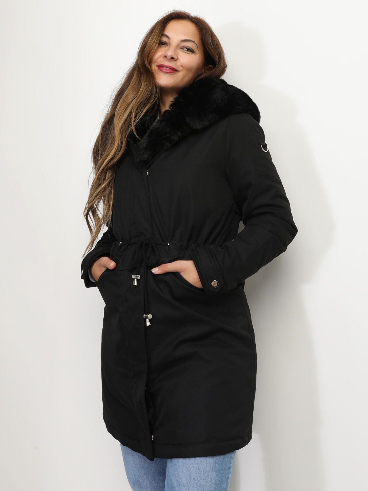 Manteau parka avec détails fausse fourrure- Noir