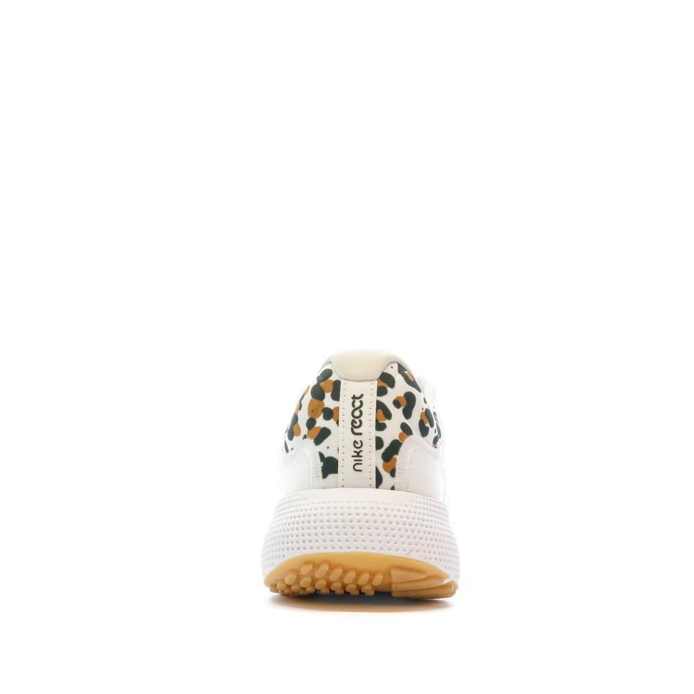 Nike Chaussures de Running Blanches Femme Nike Escape