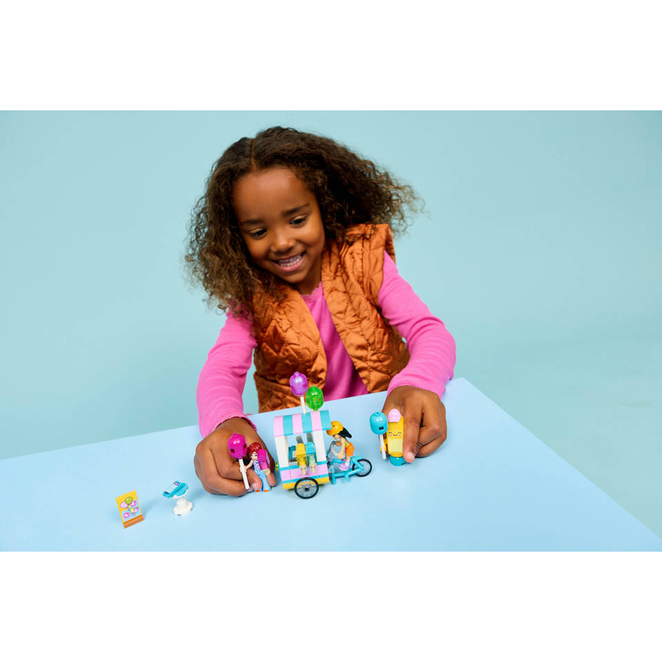 LEGO Friends ijsjes- en ballonnenkraam 42692
