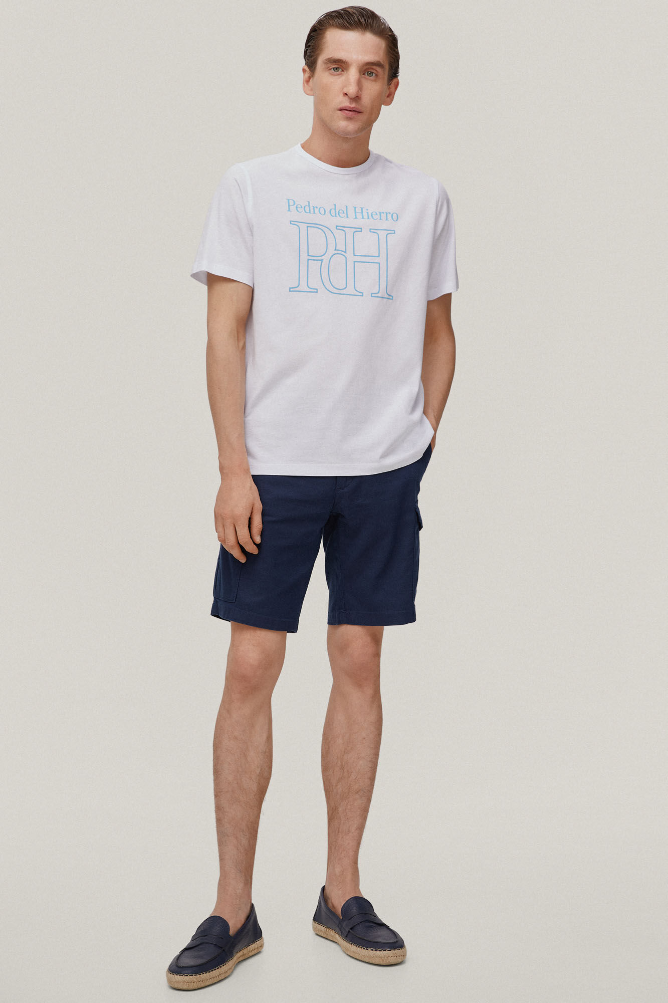 Camiseta com logo grande - Branca
