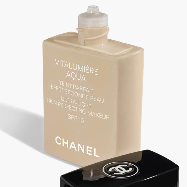Vitalumière Aqua Teint parfait seconde peau CHANEL