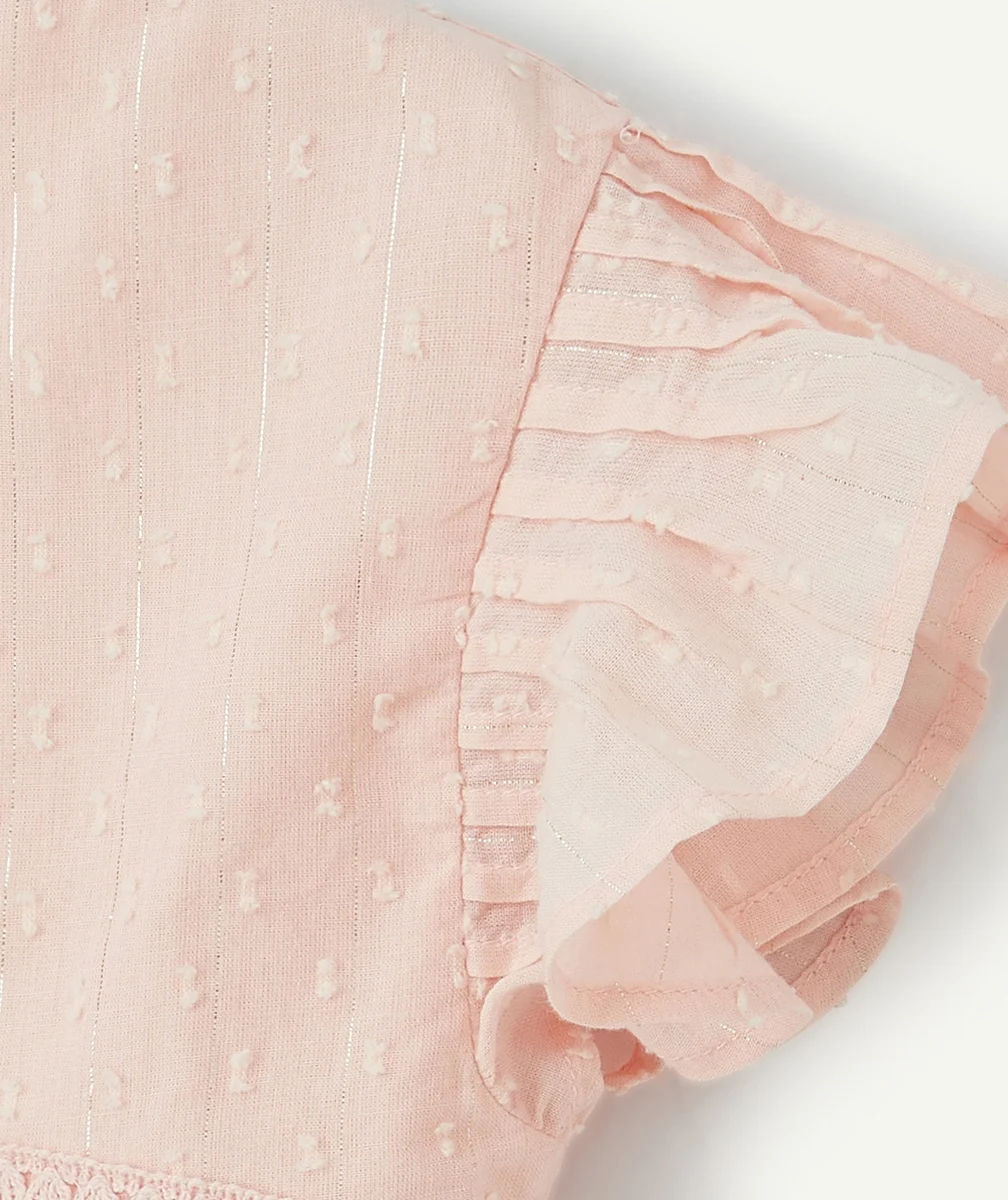 LA CHEMISE CORAIL À MOTIFS EN RELIEF