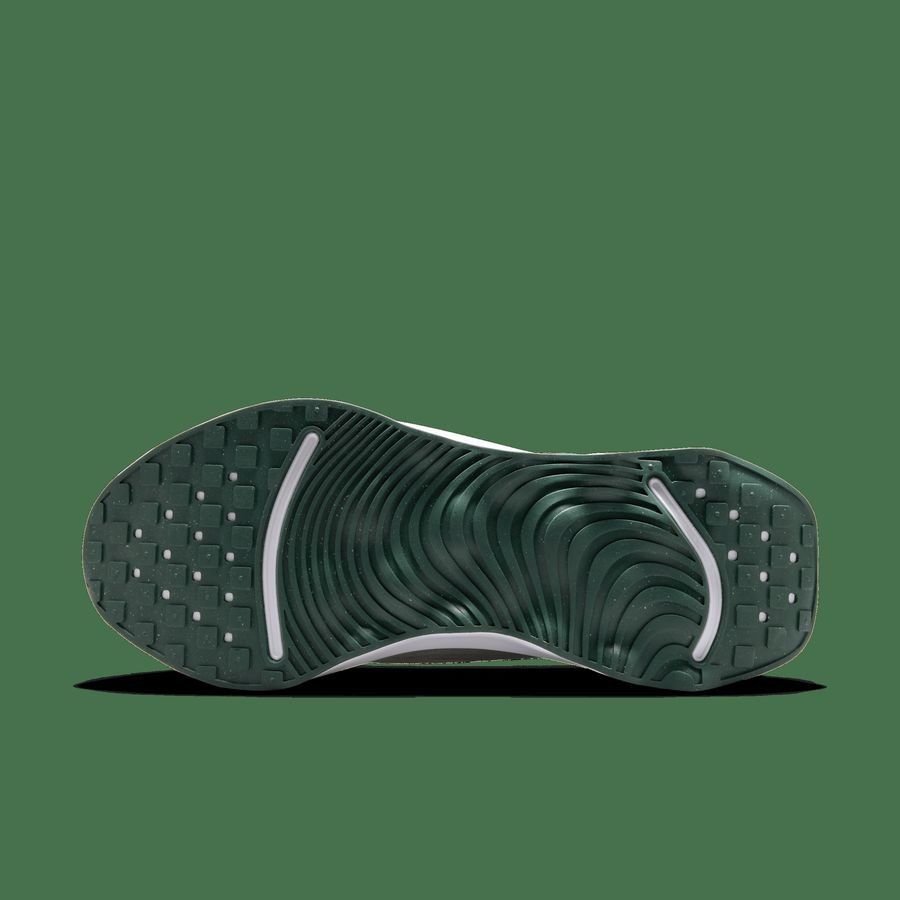 Nike Motiva