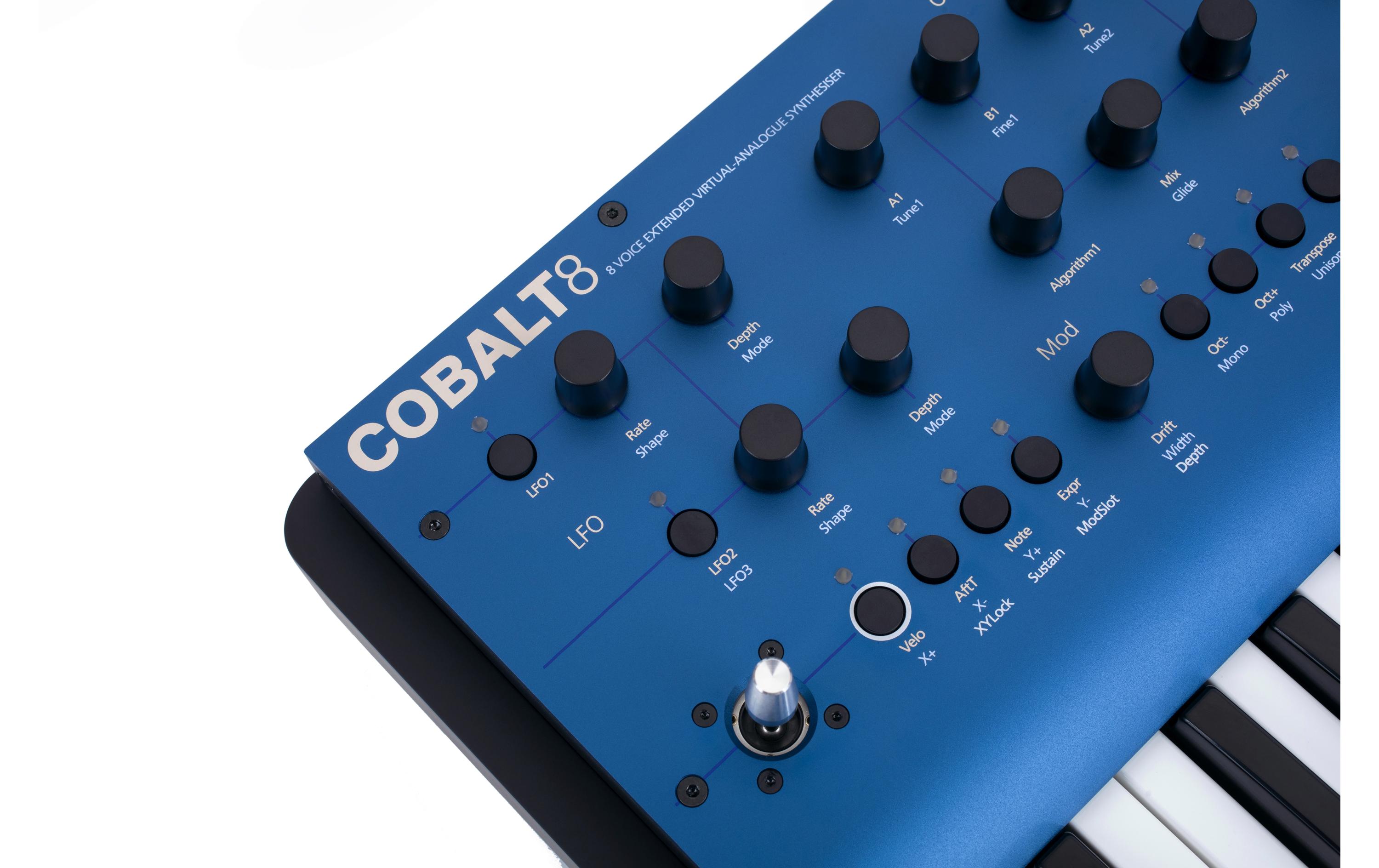 Synthesizer Cobalt8<br>8-stimmiger erweiterter virtuell-analoger Synthesizer mit 37-Tasten-Tastatur
